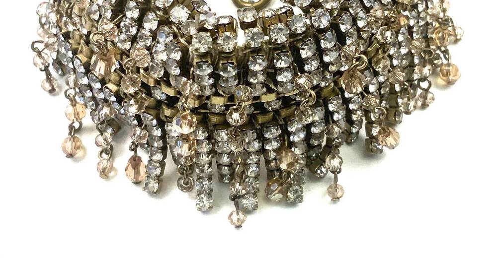 NEW LOST AND FOUND TRADING CO. women's rhinestone fringe charm bracelet in gold